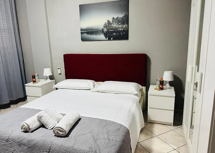 Nirvana House * Pisa