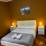 Nirvana House Πανσιόν Πίζα