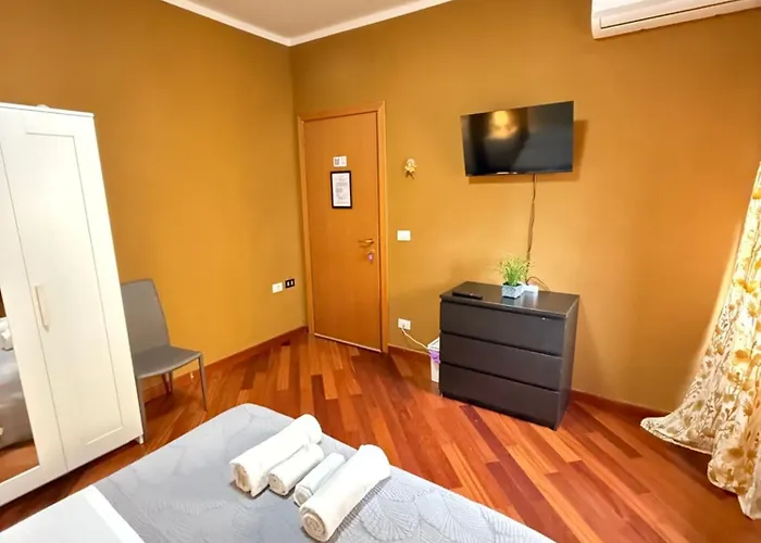 ゲストハウス Nirvana House ピサ